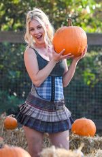 HEIDI MONTAG and Spencer Pratt at a Pumpkin Patch 10/11/2024