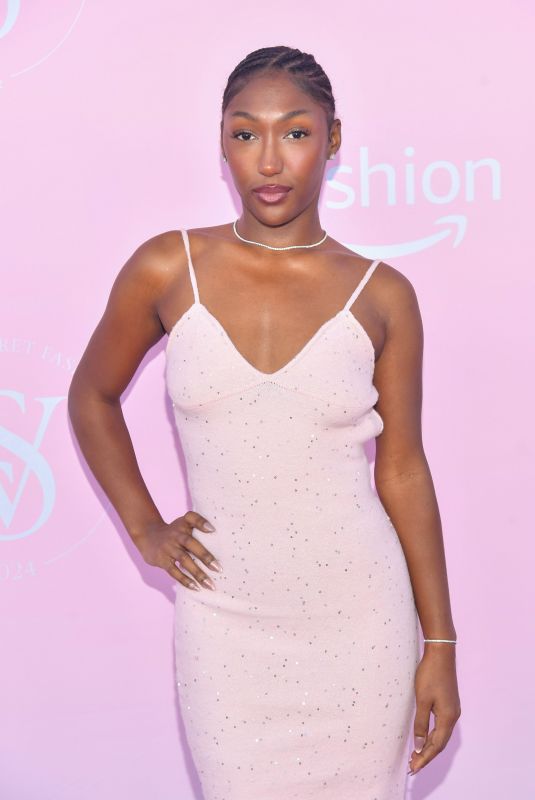 ISAN ELBA at Victoria