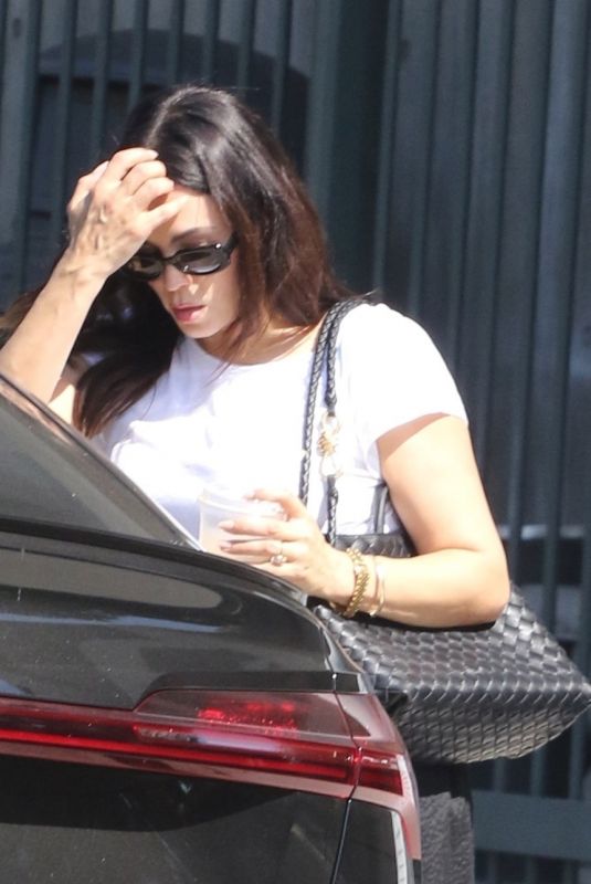 JENNA DEWAN Out at Farmers Market in Studio City 10/06/2024