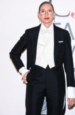 JENNA LYONS at CFDA Fashion Awards at American Museum of Natural History in New York 10/28/2024