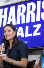 JENNIFER GARNER at a Campaign for Kamala Harris in Arizona 10/05/2024