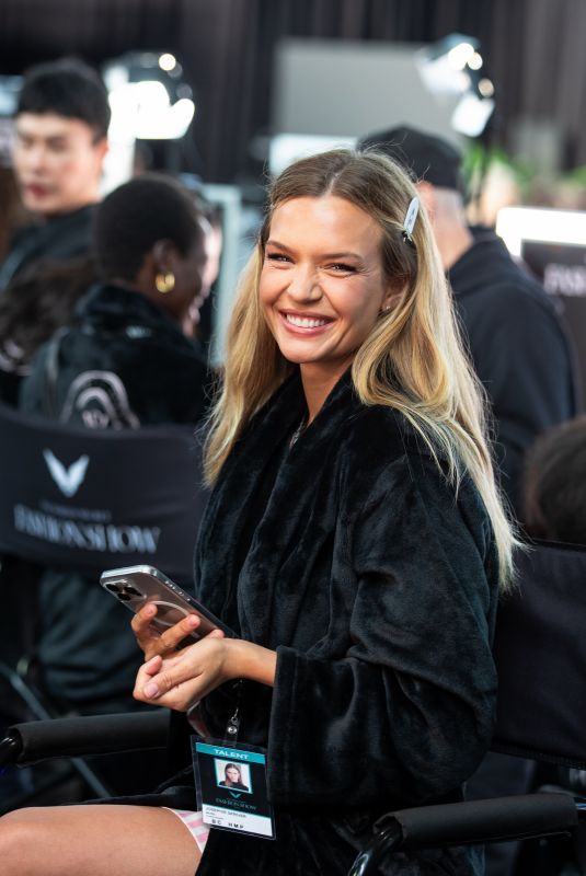 JOSEPHINE SKRIVER Getting Ready for Victoria’s Secret Fashion Show in New York 10/15/2024