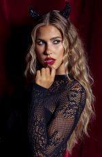 KARA DEL TORO for Oh Polly, October 2024