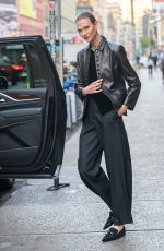 KARLIE KLOSS Out Waiting a Ride in New York 10/21/2024