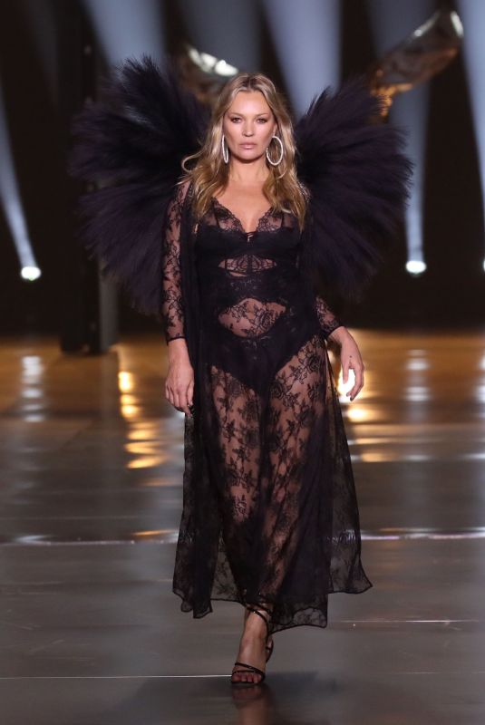 KATE MOSS at 2024 Victoria