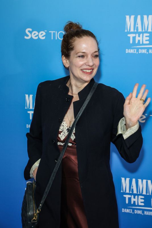 KATHERINE PARKINSON at Mamma Mia! The Party 5th Anniversary Gala Event at The 02 in London 09/04/2024