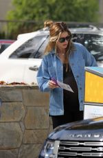 KATHERINE SCHWARZENEGGER Casts Her Vote as She Drops Her Ballot in Ballot Box in Los Angeles 10/26/2024