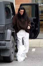KATIE PRICE Shopping at a Local Pet Shop 10/31/2024