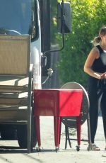 KELLY RIZZO Clears Out Garage Leaves Old Furniture on Studio City Street 10/03/2024