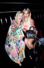 KESHA with Her Mother Pebe Sebert at Night of 1000 Kesha