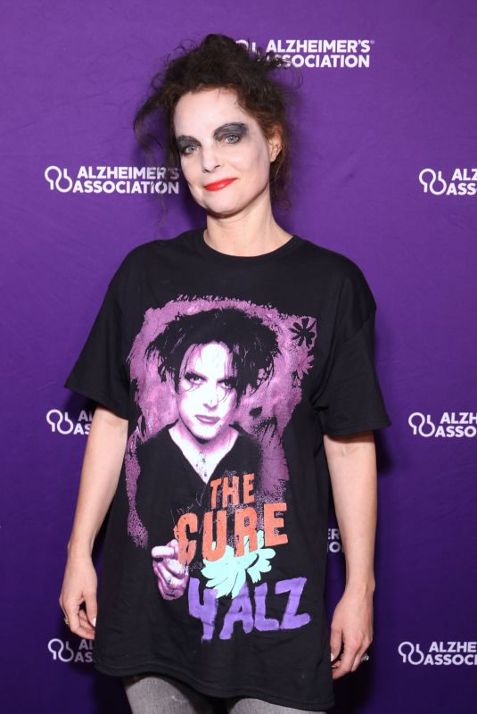 KIMBERLY WILLIAMS-PAISLEY at Alzheimer
