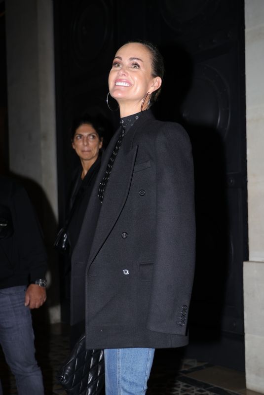 LAETICIA HALLYDAY Leaves Costes in Paris 10/14/2024