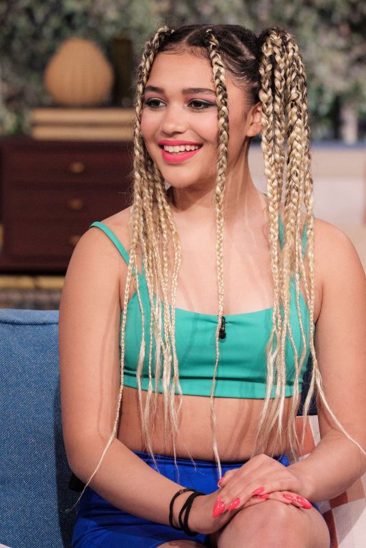LIBERTY BARROS at This Morning TV Show in London 10/04/2024