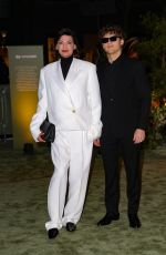LINDA EVANGELISTA Arrives at WSJ. Magazine 2024 Innovator Awards in New York 10/29/2024