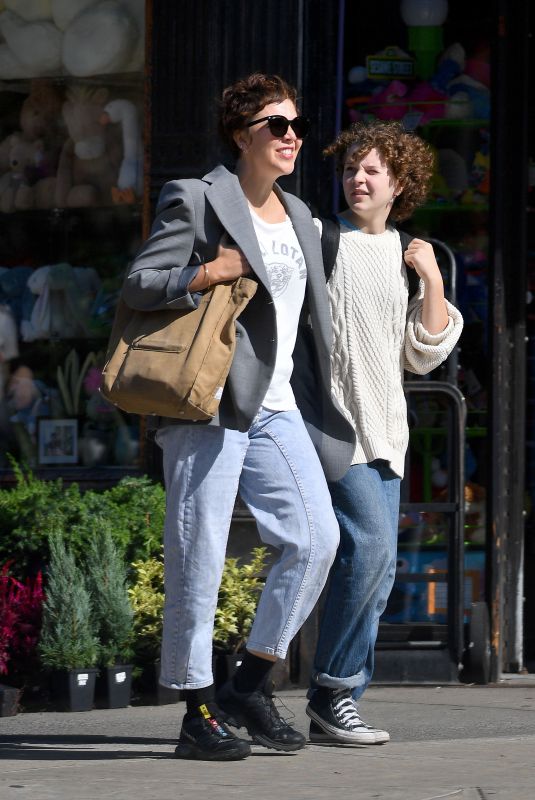 MAGGIE GYLLENHAAL Out Shopping with Her Daughter in New York 10/06/2024