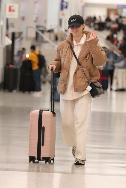 MARIA BAKALOVA Arrives at LAX Airport in Los Angeles 10/21/2024