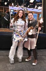 MELISSA MCCARTHY Arrives at Good Morning America in New York 10/14/2024