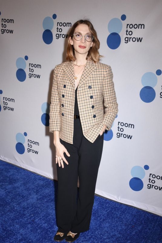 MOLLY BERNARD at 25th Annual Room to Grow Gala in New York 10/22/2024