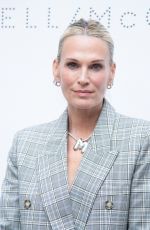 MOLLY SIMS at Stella McCartney Womenswear Spring-Summer 2025 Show at Paris Fashion Week 09/30/2024