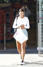 NICOLE MURPHY Shopping a Rite Aid in Beverly Hills 10/21/2024