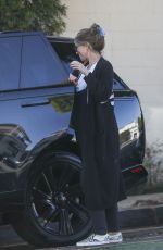 Pregnant KATHERINE SCHWARZENEGGER Out in Santa Monica 10/08/2024