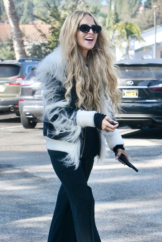 RACHEL ZOE Our for Coffee in Beverly Hills 10/14/2024