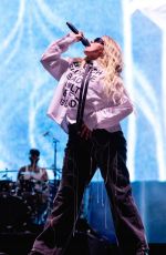 RENEE RAPP Performs at 2024 Austin City Limits Music Festival in Austin 10/05/2024