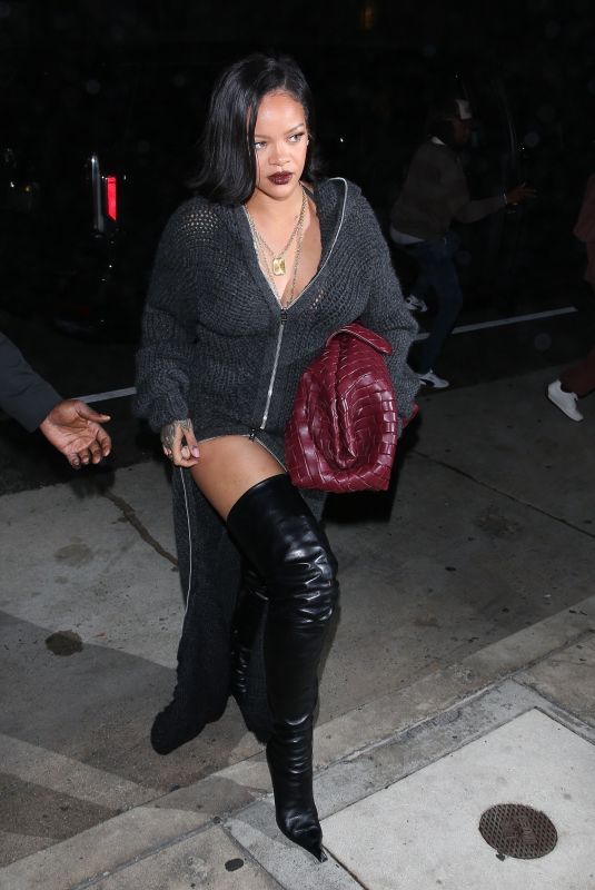 RIHANNA Out for Dinner with Friends at Giorgio Baldi in Santa Monica 10/24/2024