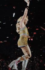 SABRINA CARPENTER Performs at Short n