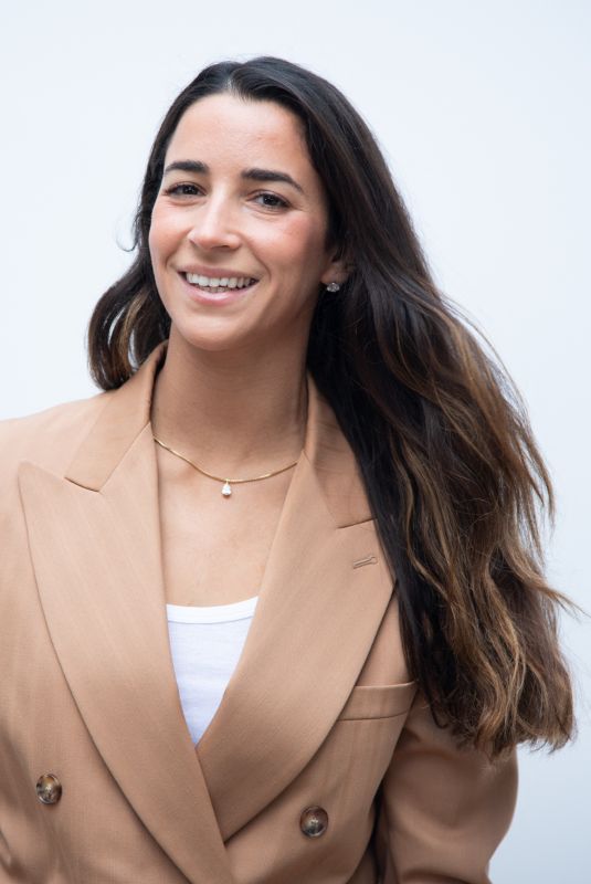 SARA BALZER at Stella McCartney Womenswear Spring-Summer 2025 Show at Paris Fashion Week 09/30/2024