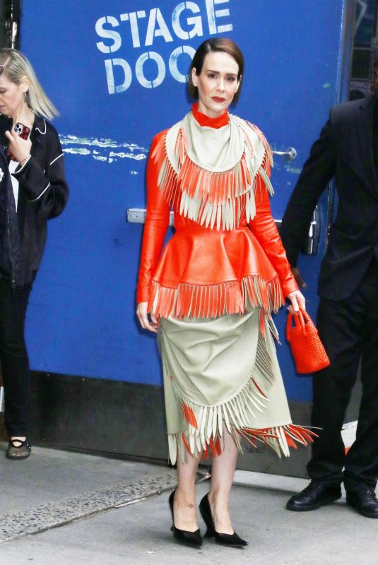 SARAH PAULSON Arrives at Good Morning America in New York 10/03/2024