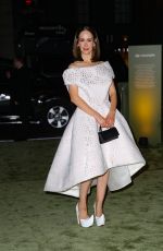 SARAH PAULSON Arrives at WSJ. Magazine 2024 Innovator Awards in New York 10/29/2024