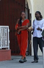 SASHA and MALIA OBAMA Out for Lunch with Friends at Loupiotte Kitchen in Los Angeles 09/28/2024