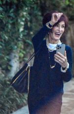 SHARON OSBOURNE FaceTimes with Someone on Her Way to Lunch in Beverly Hills 10/03/2024