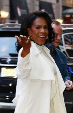SHERYL LEE RALPH Arrives at Good Morning America in New York 10/09/2024