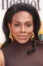 SHERYL LEE RALPH at 2024 Veuve Clicquot Polo Classic in Los Angeles 10/05/2024
