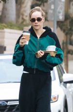 SUKI WATERHOUSE and Robert Pattinson Out for a Family Breakfast with Their Baby in Los Feliz 10/06/2024