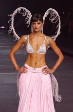 TAYLOR HILL Walks Runway at Victoria