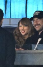 TAYLOR SWIFT and Travis Kelce at Game 1 of 2024 ALCS at Yankee Stadium in New York 10/14/2024