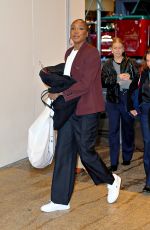 VENUS WILLIAMS Arrives at CBS in New York 10/15/2024
