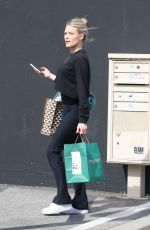 WITNEY CARSON Leaves Dancing With The Stars Rehearsals Studio in Los Angeles 10/26/2024