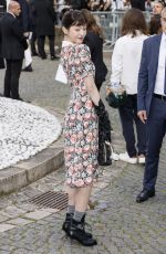 WONYOUNG ata Miu Miu SS 2025 Show at Paris Fashion Week 10/01/2024