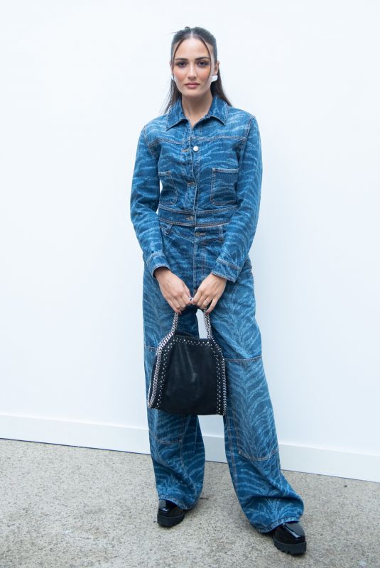 YASMINE ZAHRAN at Stella McCartney Womenswear Spring-Summer 2025 Show at Paris Fashion Week 09/30/2024