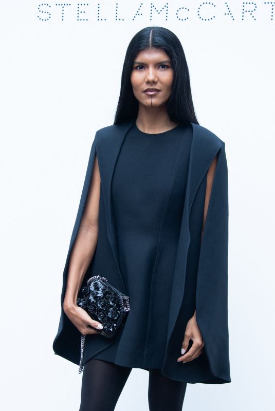 ZAYA GUARANI at Stella McCartney Womenswear Spring-Summer 2025 Show at Paris Fashion Week 09/30/2024