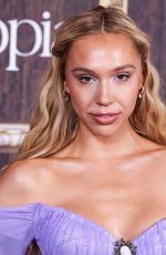 ALEXIS REN at Darren Dzienciol