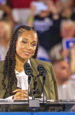 ALICIA KEYS Supports Kamala Harris in Norristown 11/02/2024