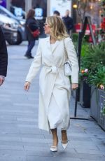 AMANDA HOLDEN Makes Her Way Home in London 11/13/2024