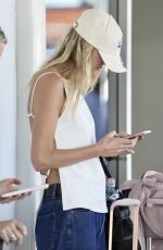 ANNIE KNIGHT Arrives at Gold Coast Airport 11/25/2024