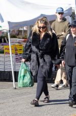 BEBE REXHA Shopping at Farmer