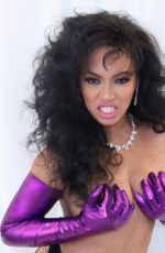BEYONCE KNOWLES - Betty Davis and Apollonia Photoshot